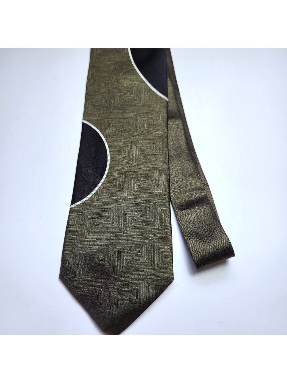 Gattonero Men's Necktie 100% Silk Green with Black and White 58" x 4" Italy